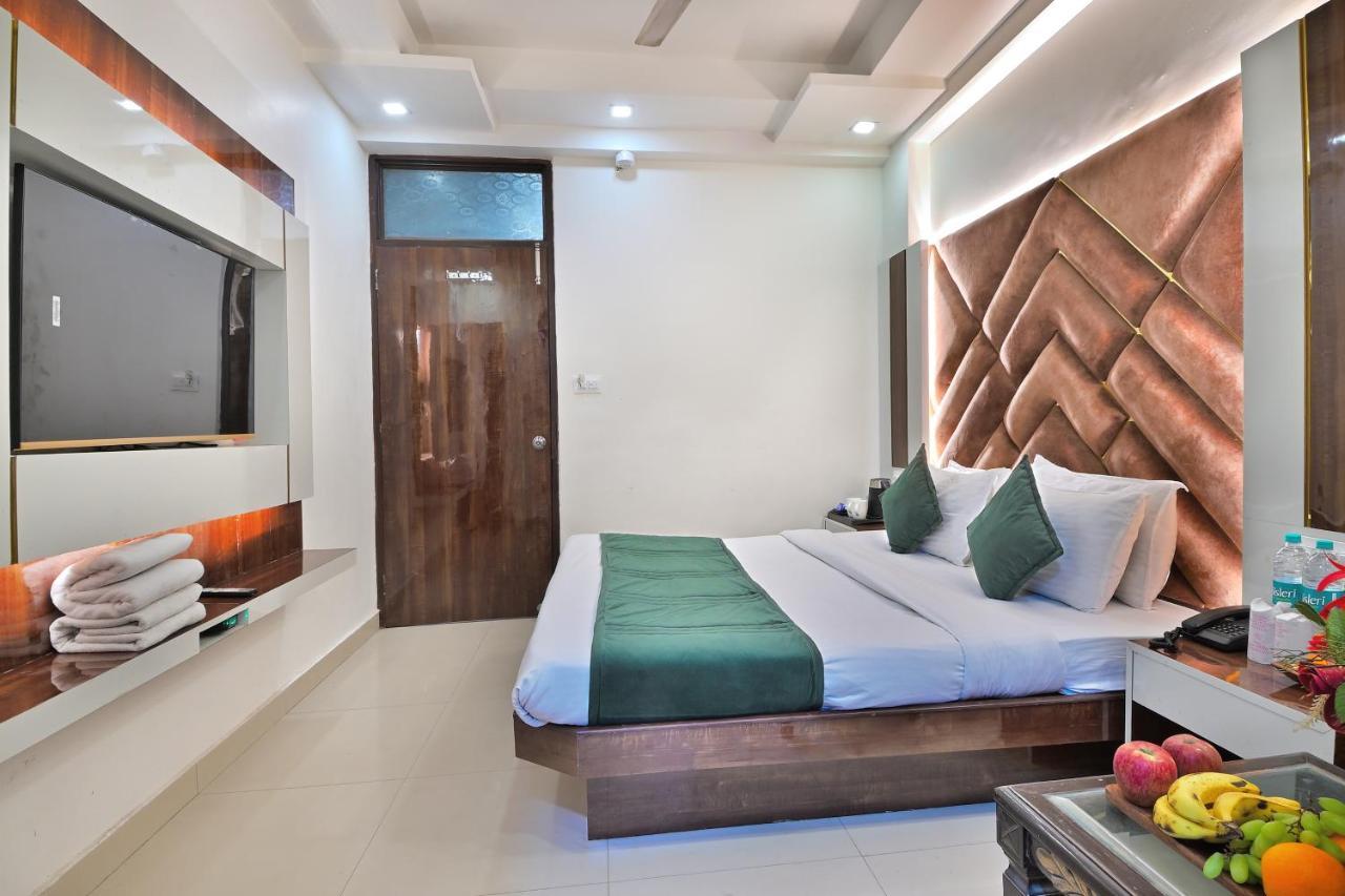 Hotel Star Villa - Budget Friendly Nowe Delhi Zewnętrze zdjęcie
