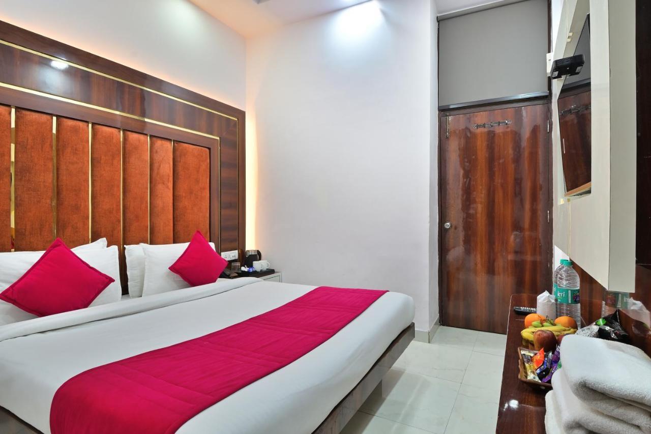 Hotel Star Villa - Budget Friendly Nowe Delhi Zewnętrze zdjęcie